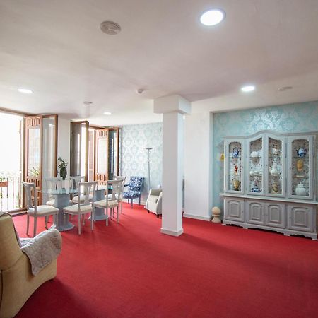 Hotel Manzanito Антекера Экстерьер фото