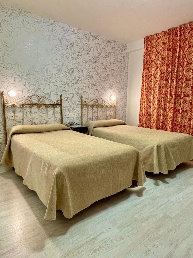 Hotel Manzanito Антекера Экстерьер фото