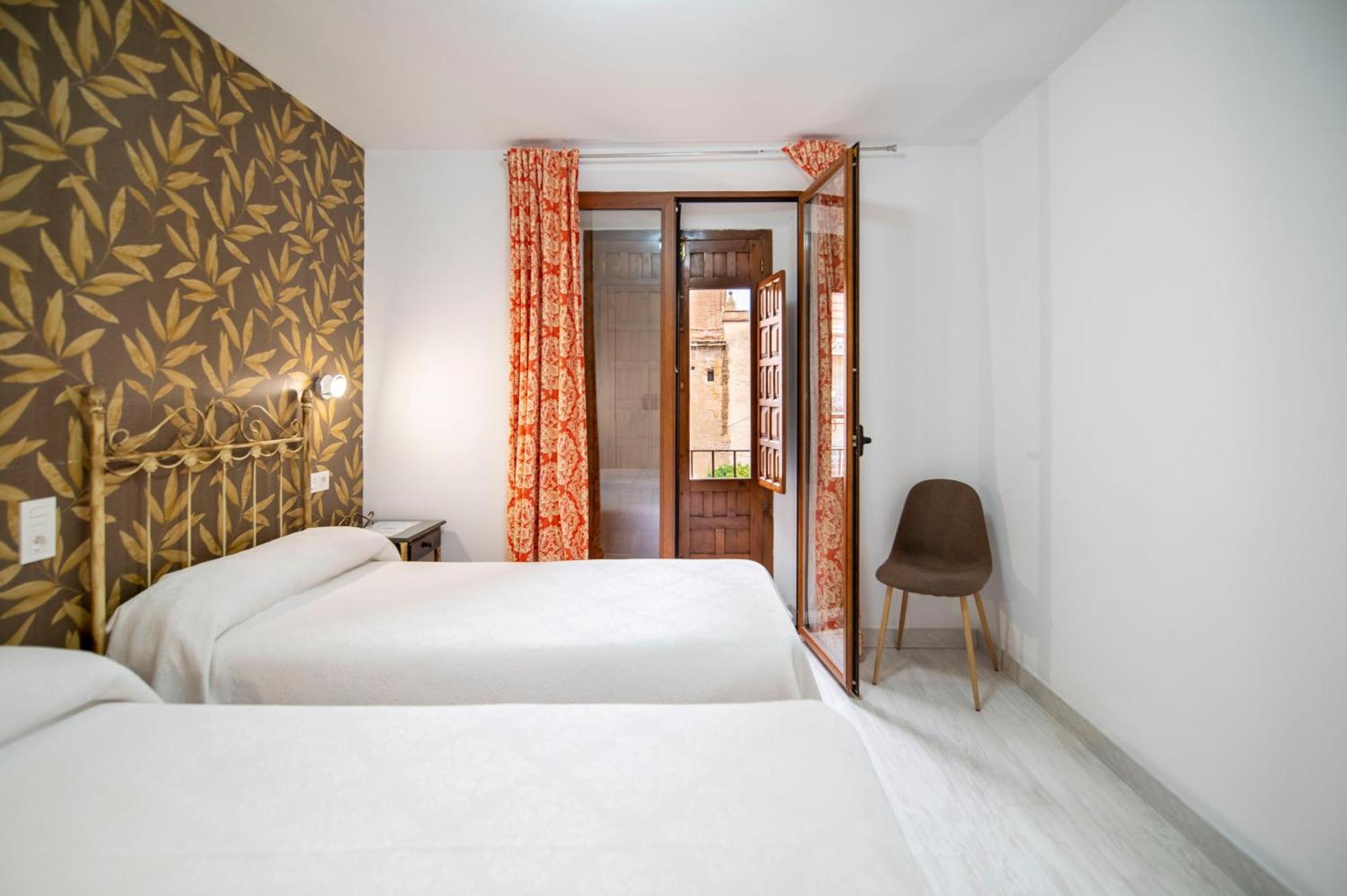 Hotel Manzanito Антекера Экстерьер фото