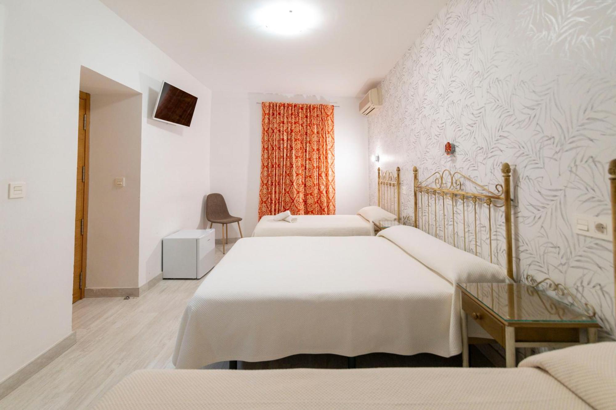 Hotel Manzanito Антекера Экстерьер фото